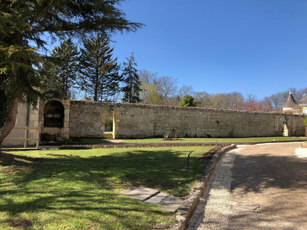 Domaine Plessis Gallu - Vacation Cottage Rental Azay-le-Rideau Exterior foto